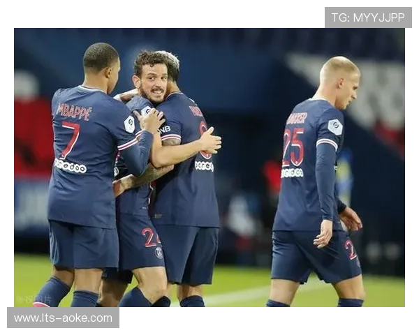 18岁新援德罗巴黎首秀4次对抗全胜,传球11次全部成功 18岁新援德罗巴黎首秀4次对抗全胜,传球11次全部成功